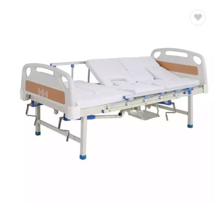 Cama dos cuidados da assistência ao domicílio do hospital de Multifunction Cama De Manual Médico com toalete